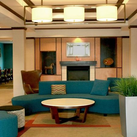 Fairfield Inn & Suites By Marriott Fairmont Buitenkant foto