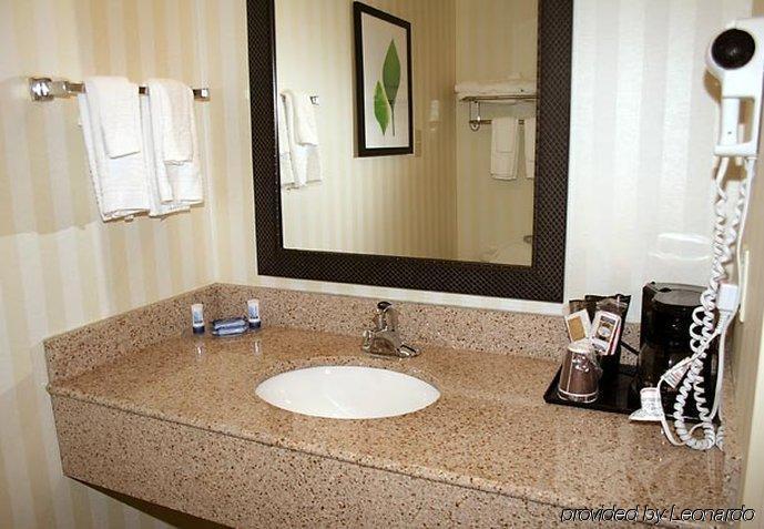 Fairfield Inn & Suites By Marriott Fairmont Kamer foto