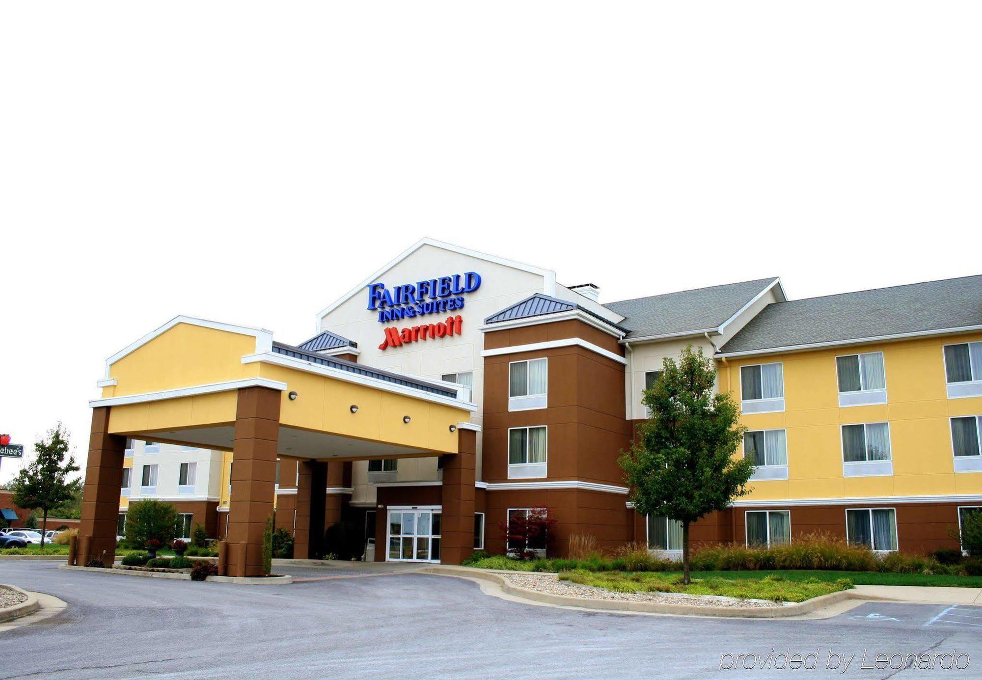 Fairfield Inn & Suites By Marriott Fairmont Buitenkant foto